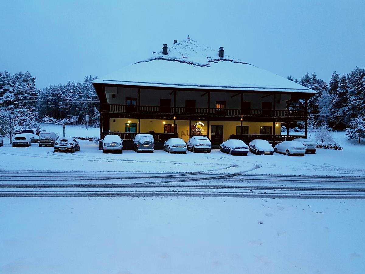 Complejo O Pineiral A Fonsagrada Hotel Eksteriør billede