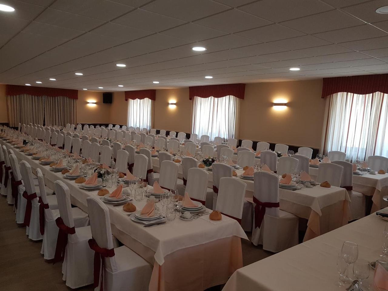 Complejo O Pineiral A Fonsagrada Hotel Eksteriør billede