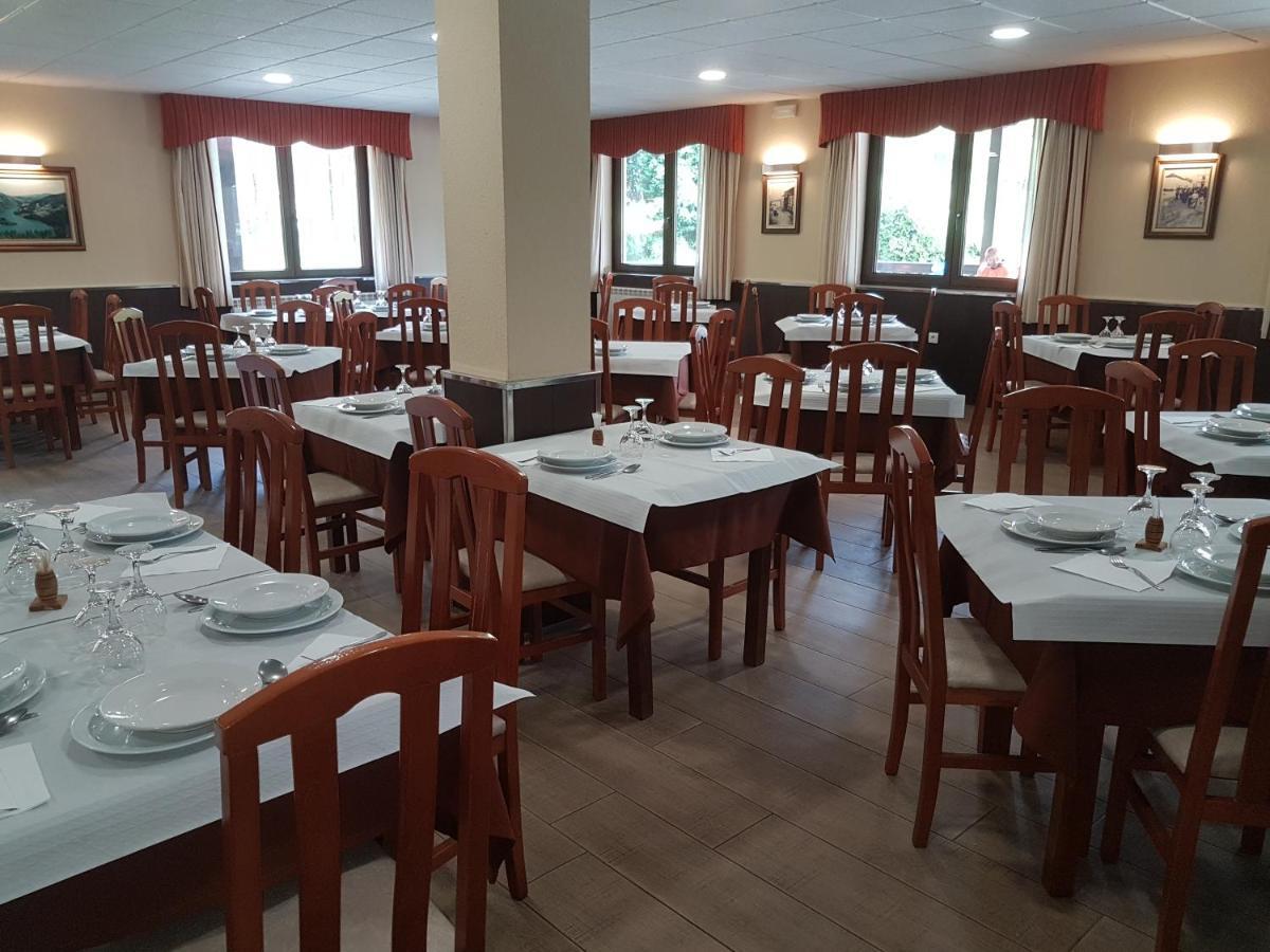Complejo O Pineiral A Fonsagrada Hotel Eksteriør billede